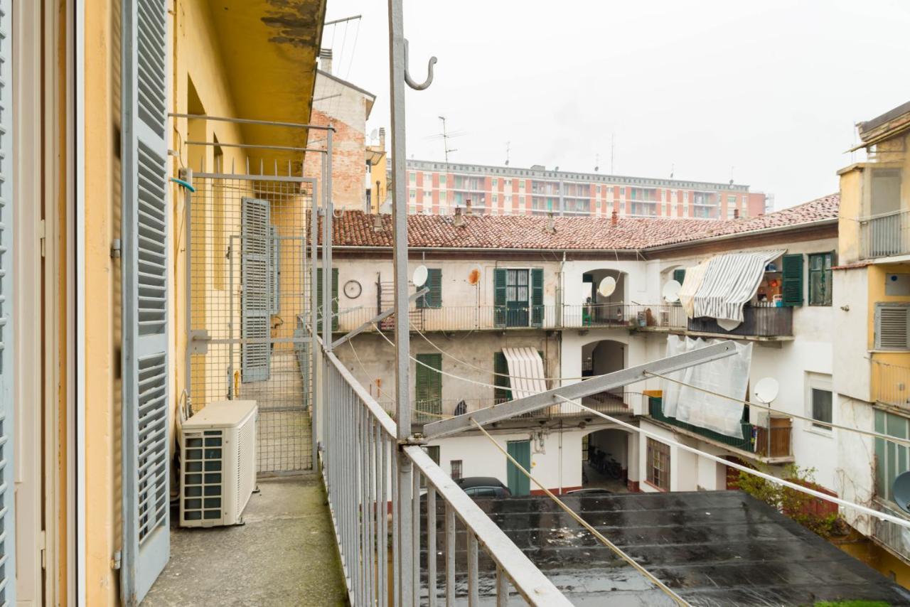 Alessandria Central Apt 10Min Walk Central Station エクステリア 写真